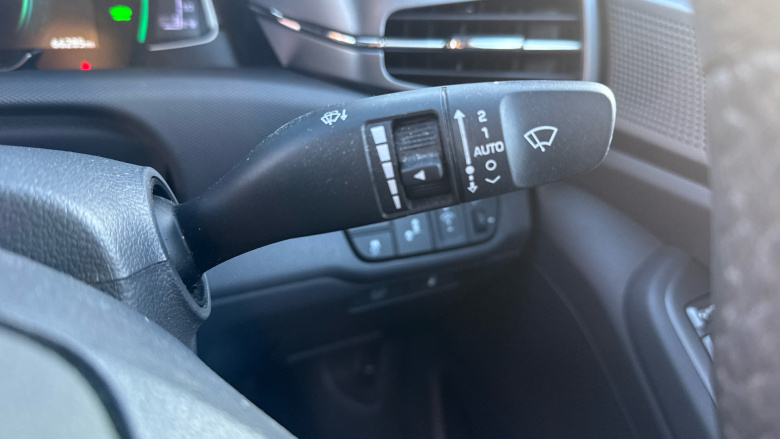 Hyundai IONIQ 1.6 GDi Hybrid Premium SE 5dr DCT Hybrid Hatchback